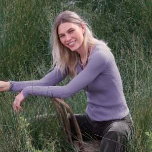 Dreamer Legends Sweater. Petite